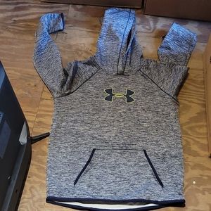 Under Armour sweatshirt
